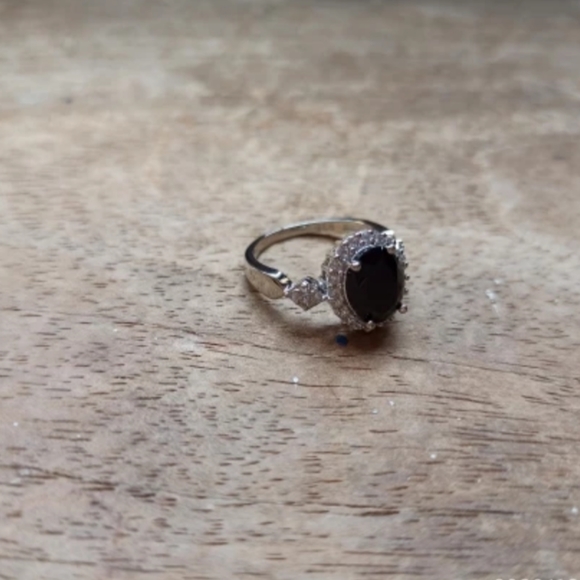 New 925 sterling silver round black CZ crystal rin - Picture 4 of 4